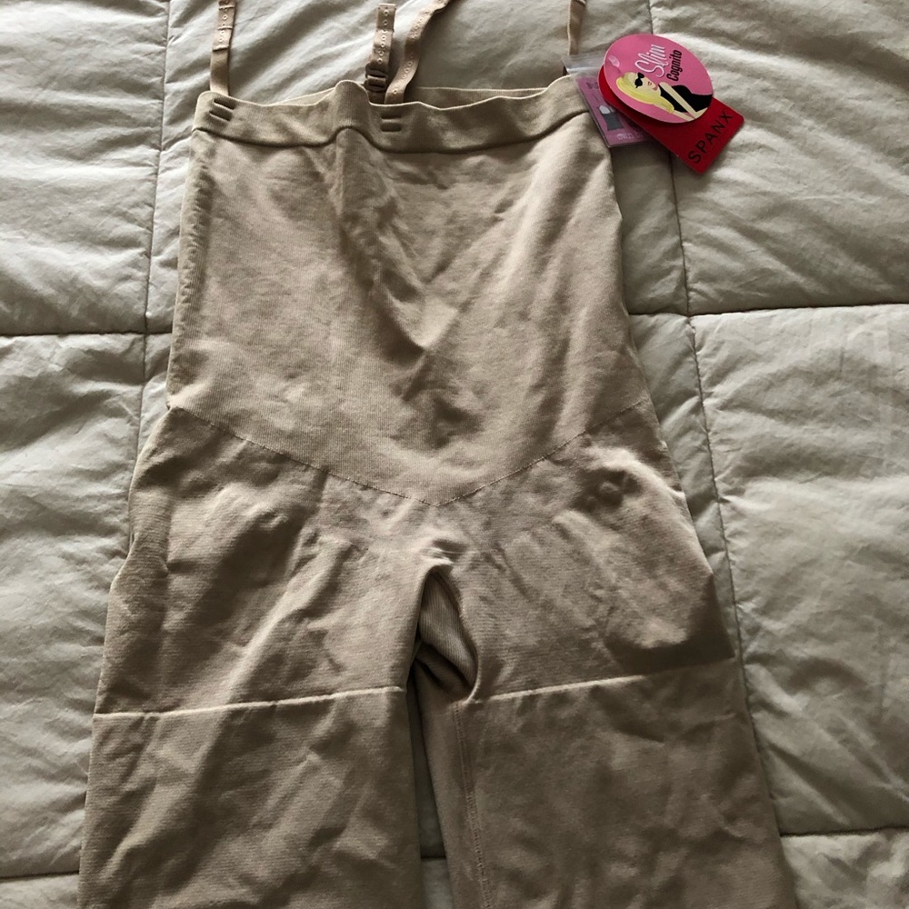 Spanx XL Midthigh bodysuit